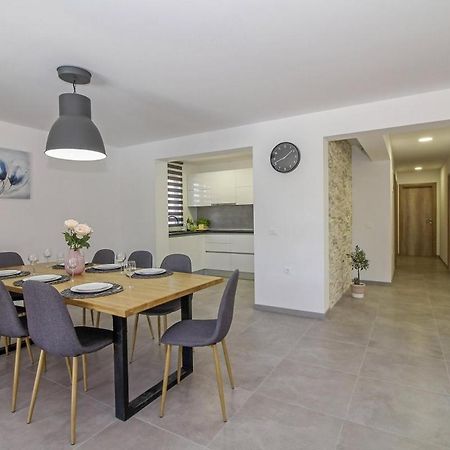 Natascha In Pamici - Haus Fuer 6 Personen Vila Žminj Exterior foto